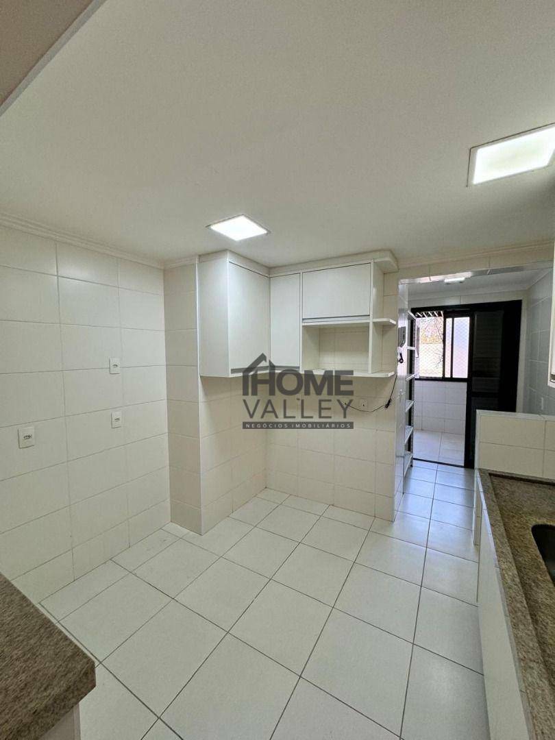 Apartamento à venda e aluguel com 3 quartos, 96m² - Foto 32