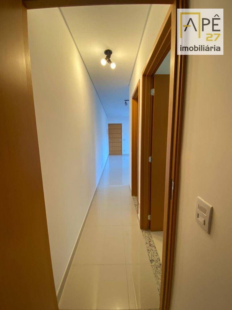 Apartamento à venda com 2 quartos, 65m² - Foto 4