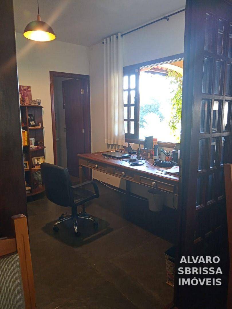 Sítio à venda com 3 quartos, 300m² - Foto 27