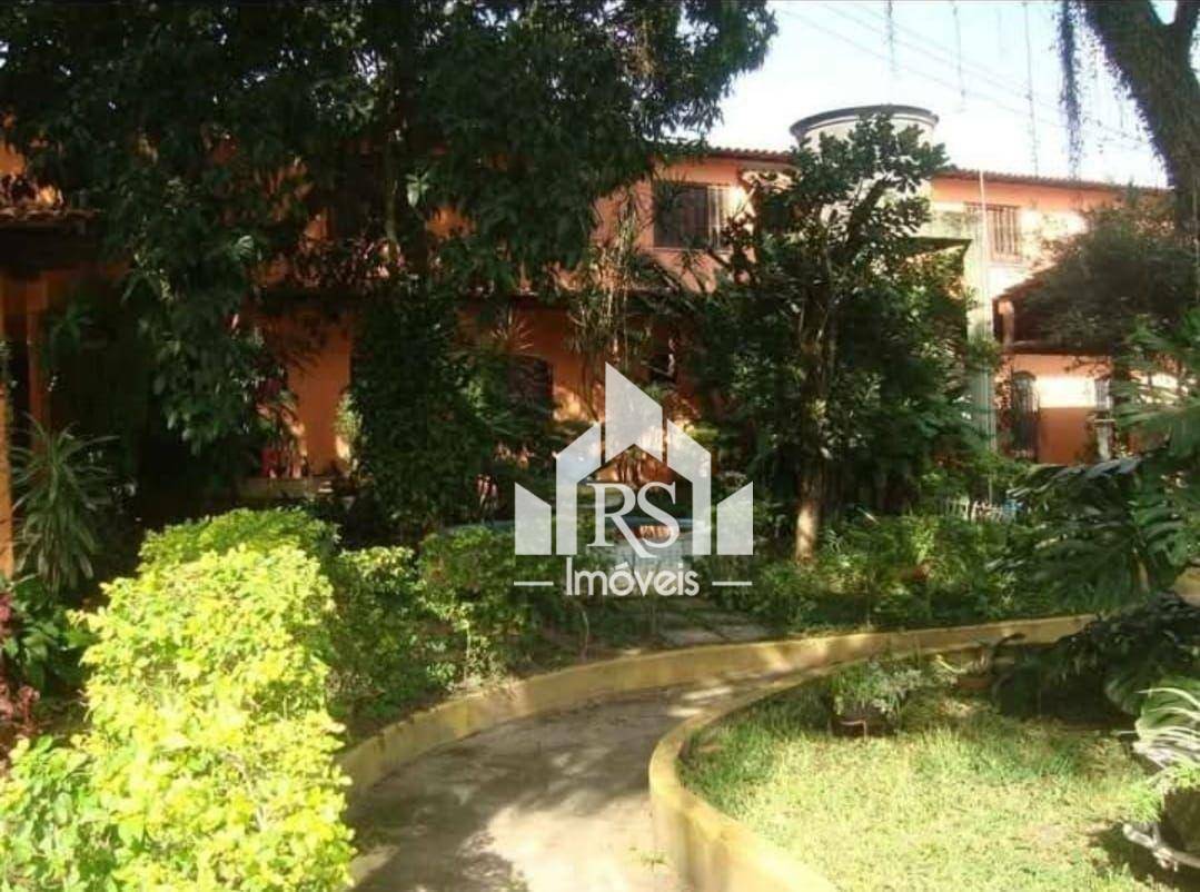 Casa à venda com 25 quartos, 10m² - Foto 44