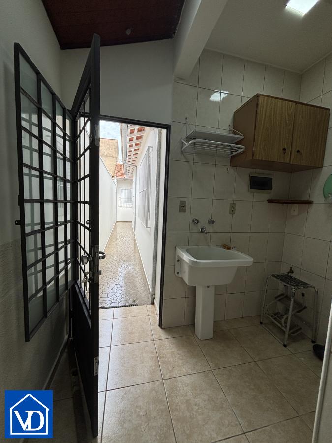 Casa para alugar com 3 quartos, 109m² - Foto 32