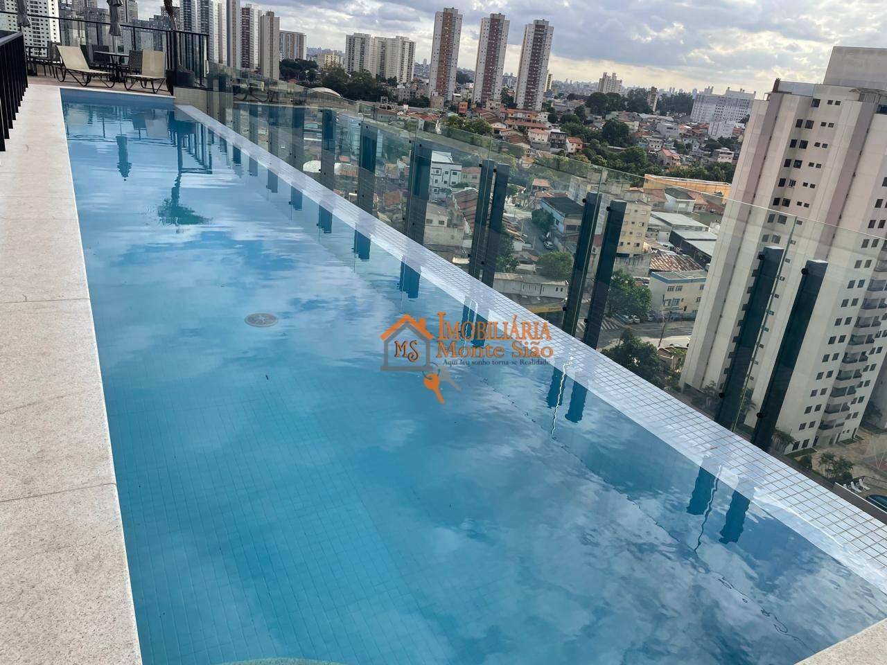 Apartamento à venda com 2 quartos, 68m² - Foto 31