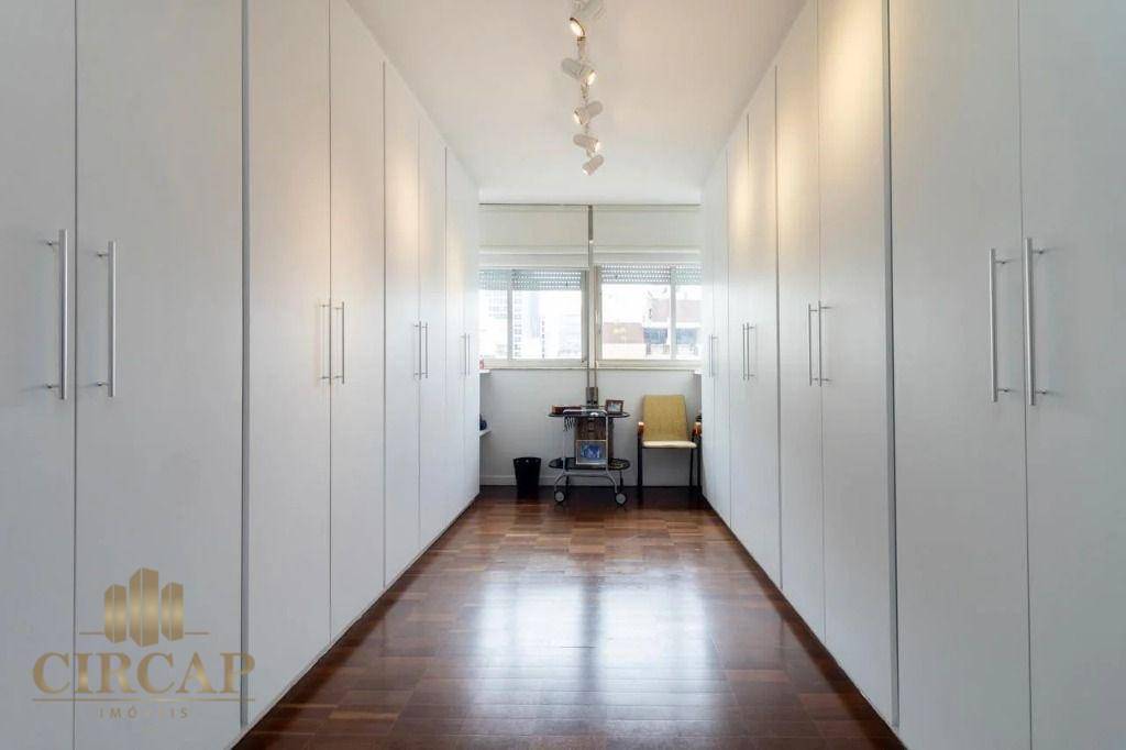 Apartamento, 3 quartos, 256 m² - Foto 12