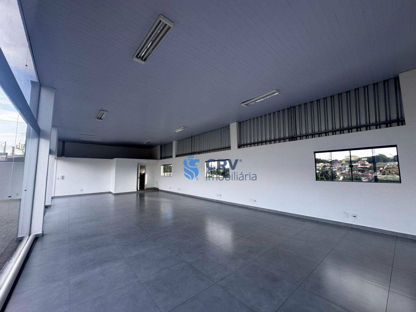 Loja-Salão para alugar, 135m² - Foto 1