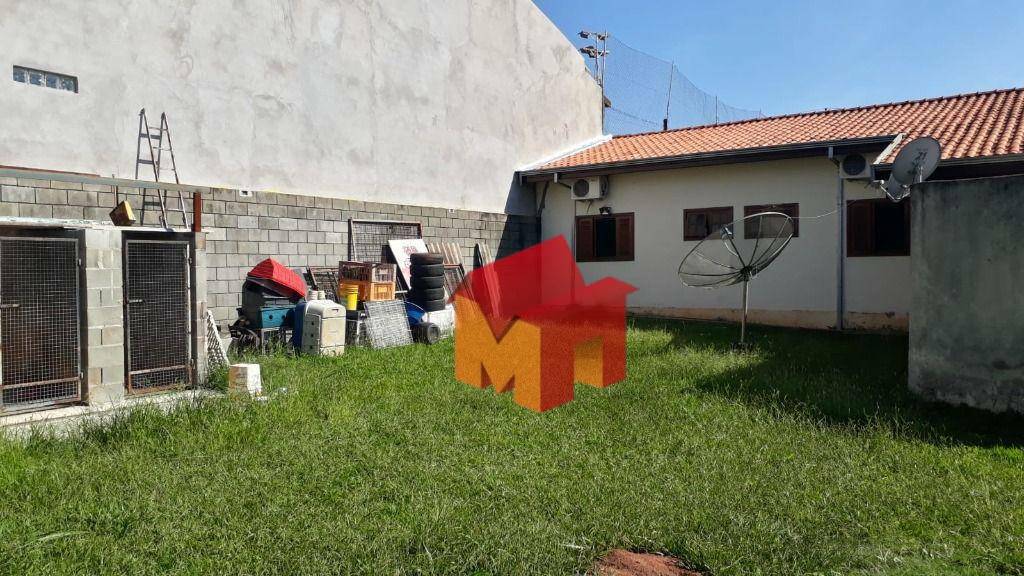 Chácara à venda com 2 quartos, 180m² - Foto 32