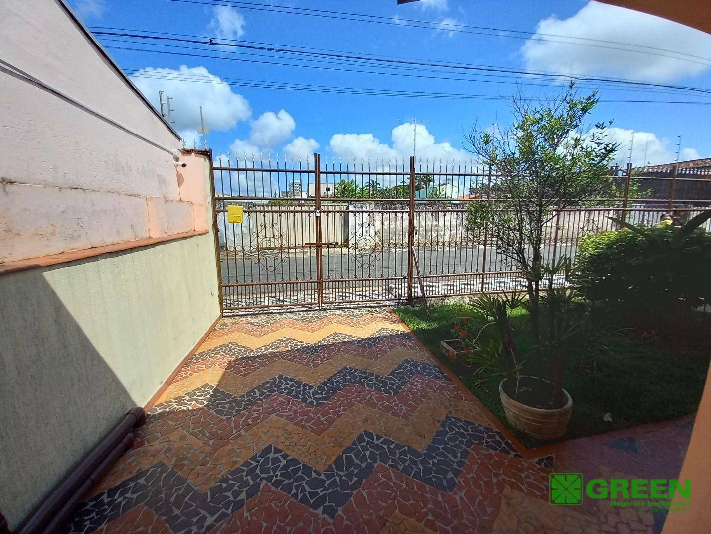 Casa, 3 quartos, 290 m² - Foto 4