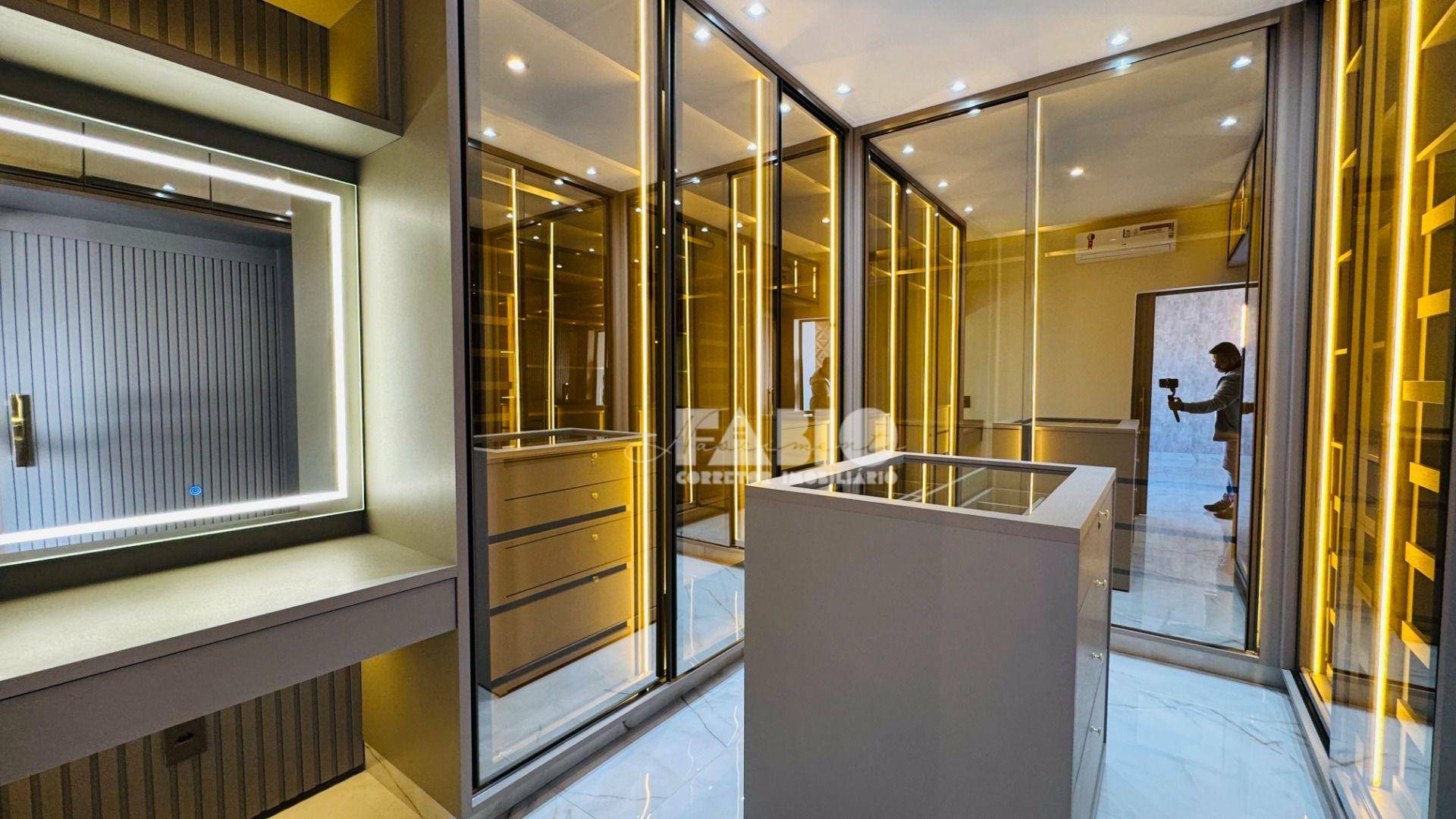 Sobrado à venda com 3 quartos, 288m² - Foto 37
