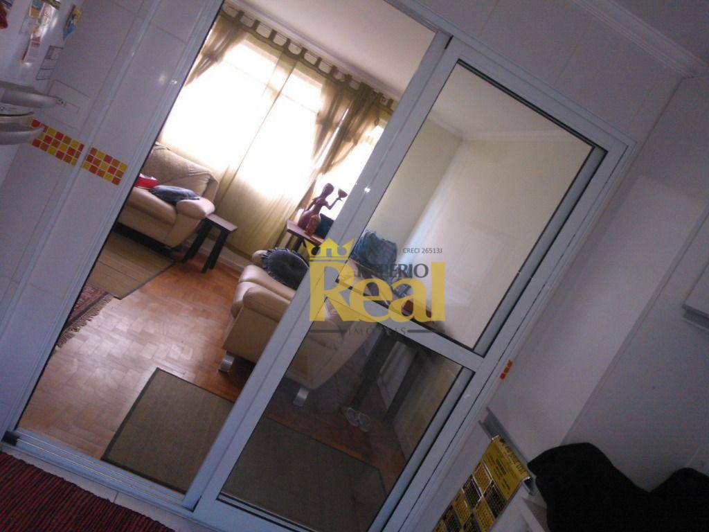 Apartamento à venda com 2 quartos, 83m² - Foto 17