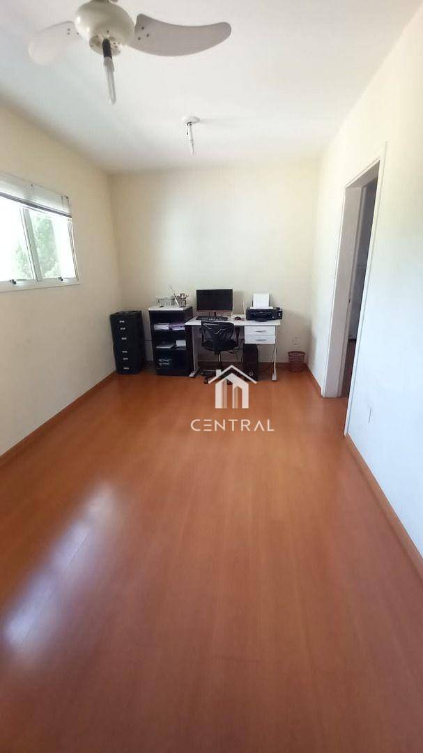 Sobrado à venda com 4 quartos, 257m² - Foto 24