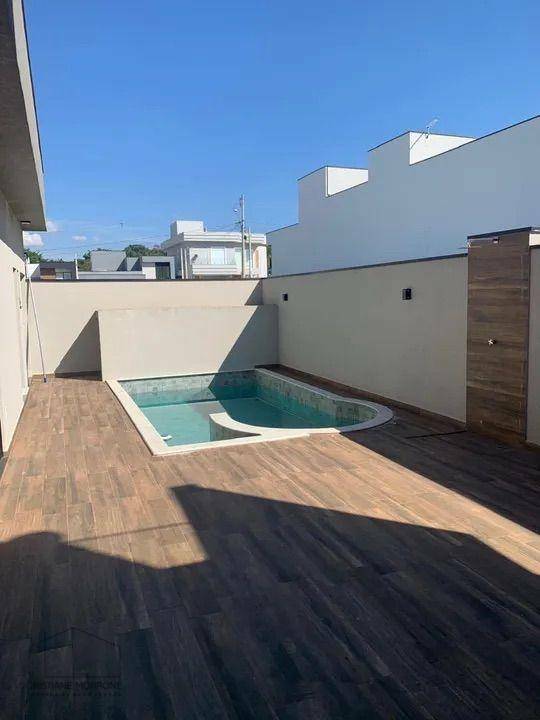 Casa de Condomínio à venda com 3 quartos, 250m² - Foto 4