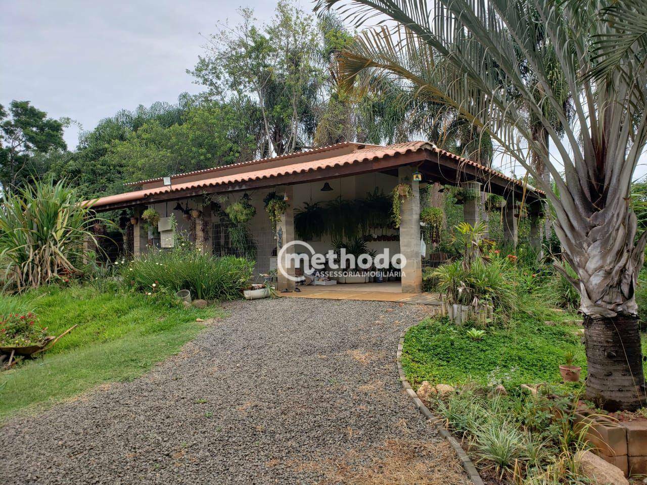 Chácara à venda com 1 quarto, 150m² - Foto 1