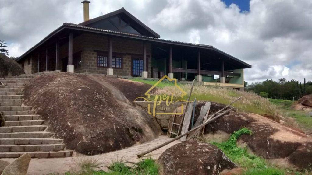 Fazenda à venda com 5 quartos, 1000m² - Foto 2