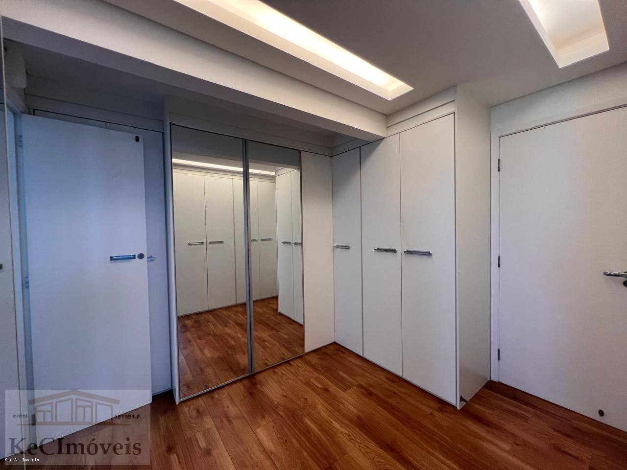 Apartamento à venda com 3 quartos, 165m² - Foto 4