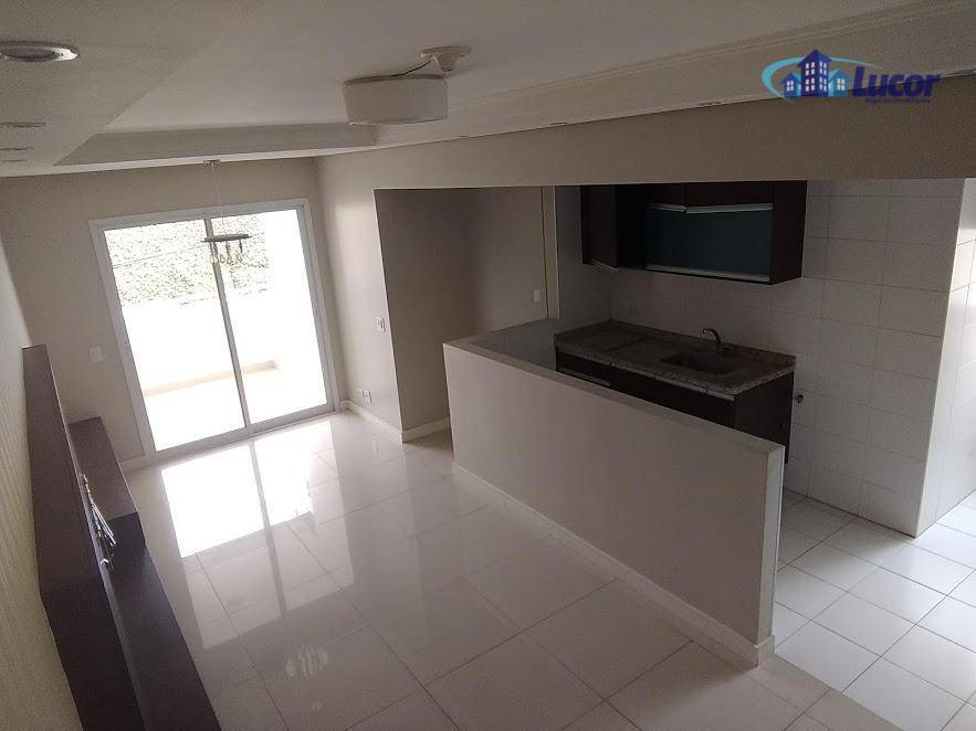 Apartamento à venda com 2 quartos, 65m² - Foto 2