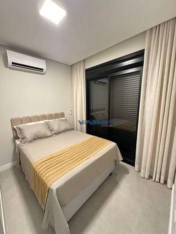 Casa de Condomínio à venda com 4 quartos, 258m² - Foto 24