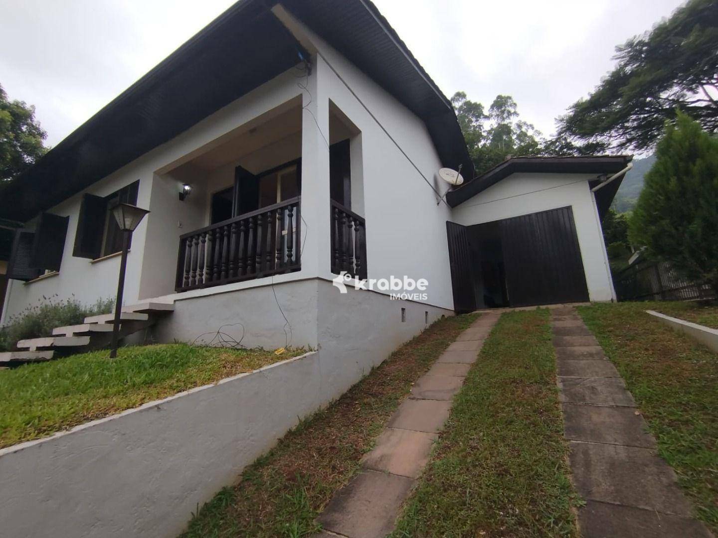 Casa à venda com 4 quartos, 140m² - Foto 2