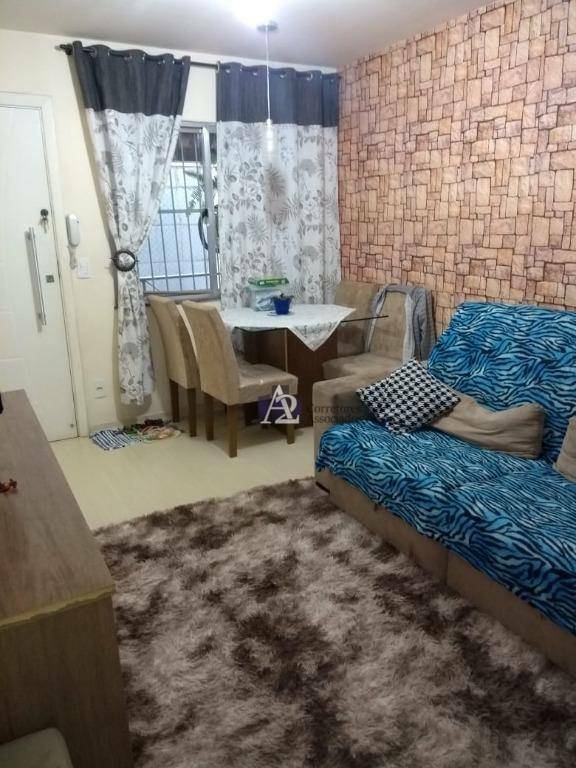 Casa à venda com 2 quartos, 80m² - Foto 2