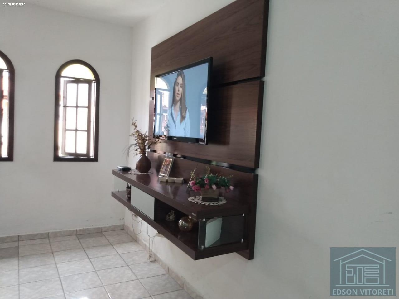 Casa à venda com 2 quartos, 72m² - Foto 25