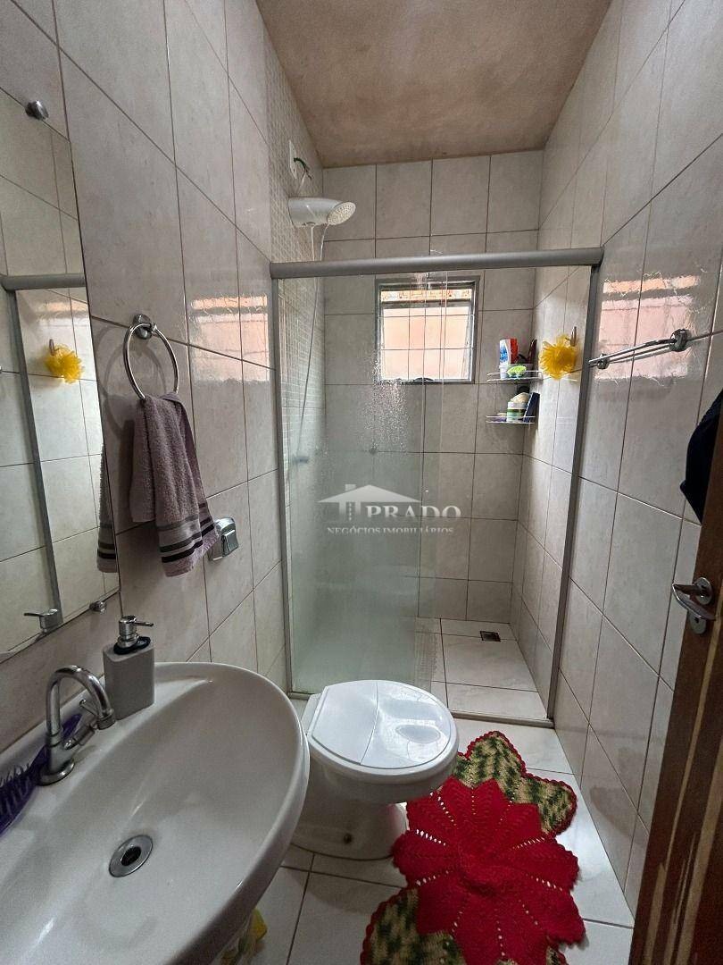 Casa à venda com 3 quartos, 185m² - Foto 8