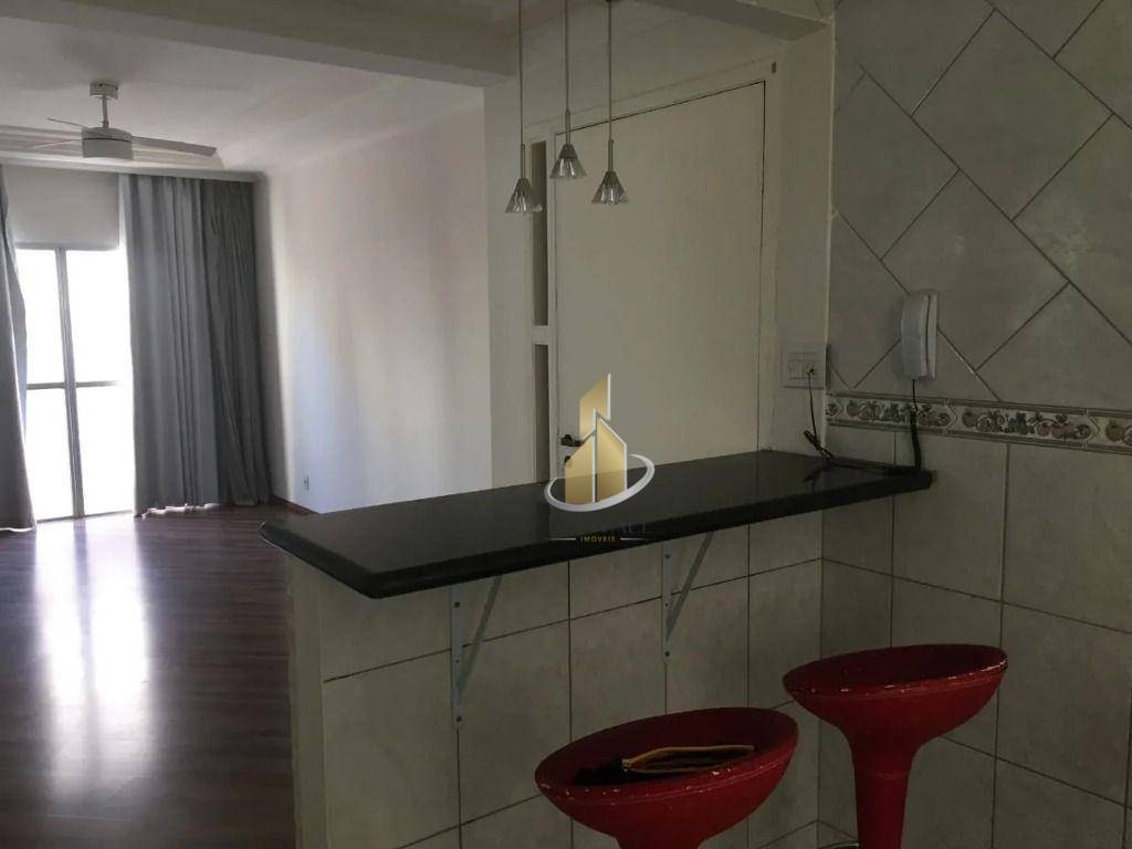 Apartamento à venda com 2 quartos, 72m² - Foto 12