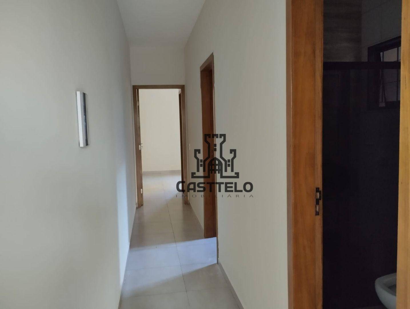 Casa à venda com 2 quartos, 70m² - Foto 6