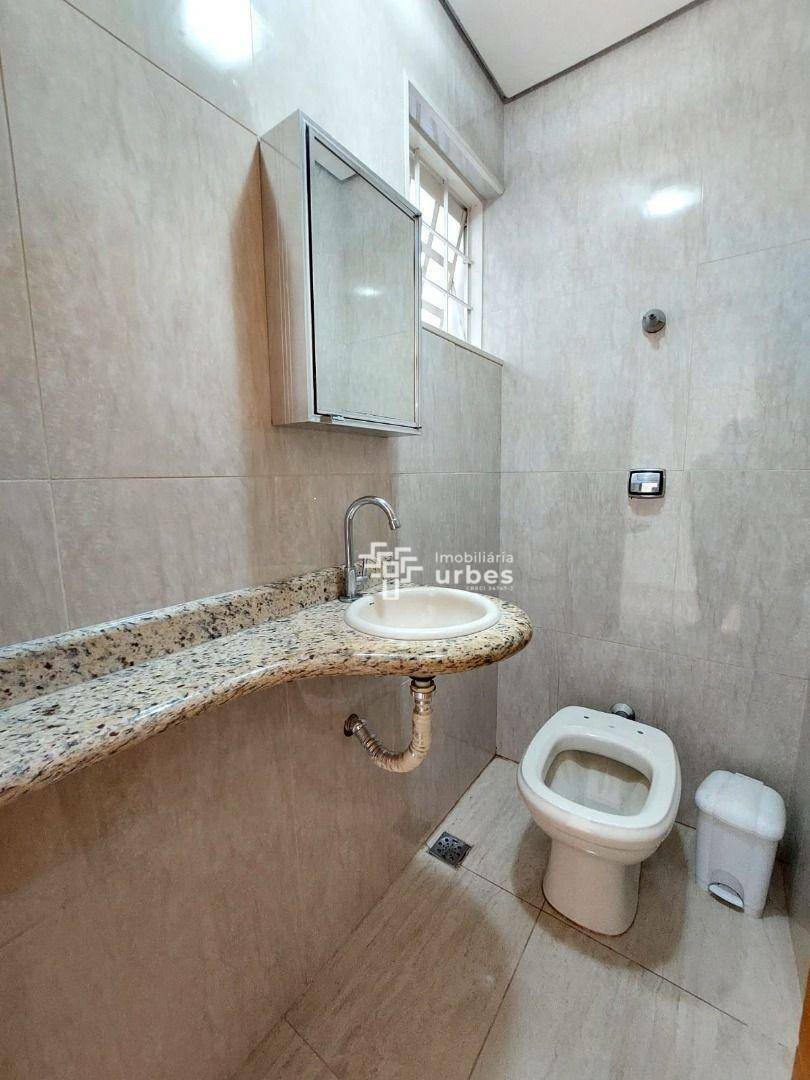 Casa para alugar com 3 quartos, 132m² - Foto 8