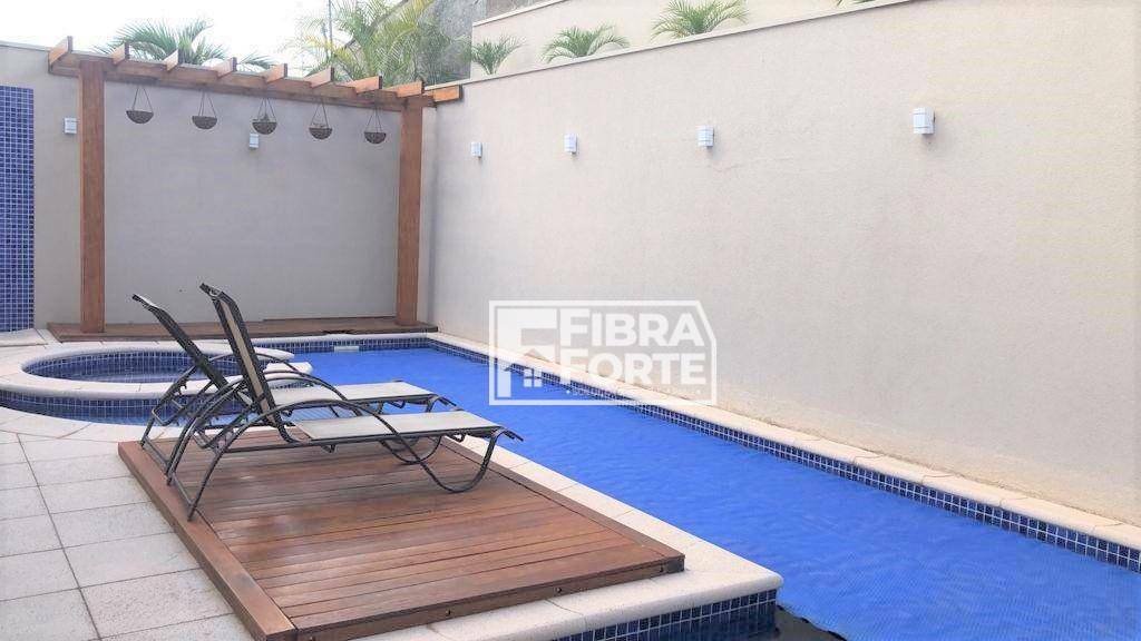 Casa de Condomínio à venda com 4 quartos, 330m² - Foto 31