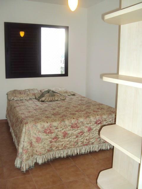 Apartamento à venda com 3 quartos, 94m² - Foto 10