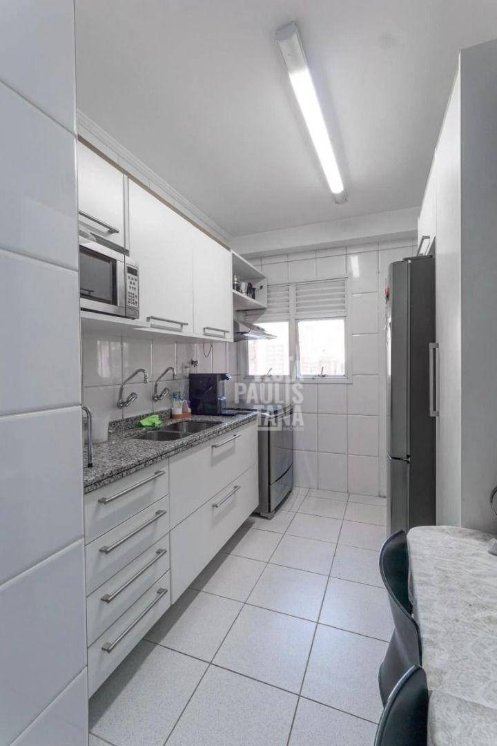 Apartamento à venda com 3 quartos, 137m² - Foto 12