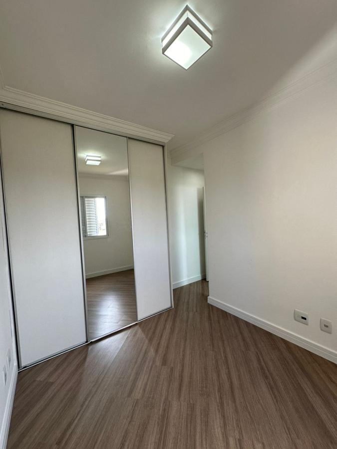 Apartamento à venda com 2 quartos, 74m² - Foto 4