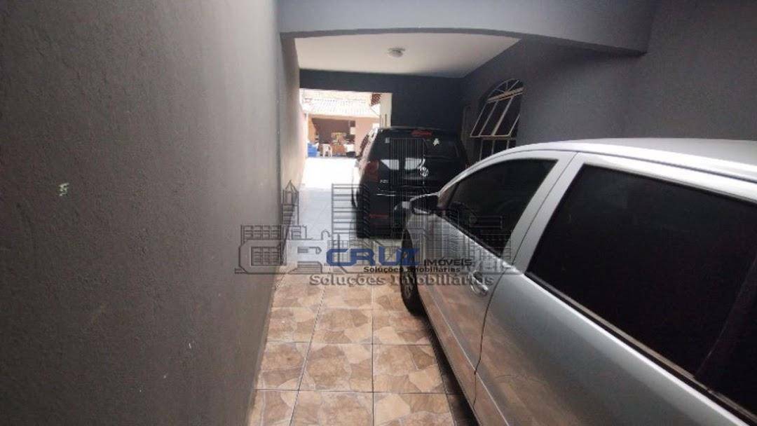 Casa à venda com 4 quartos, 160m² - Foto 3