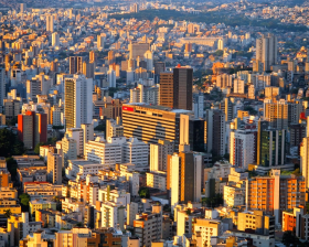 Imagem com vista de aérea da cidade de São Paulo
